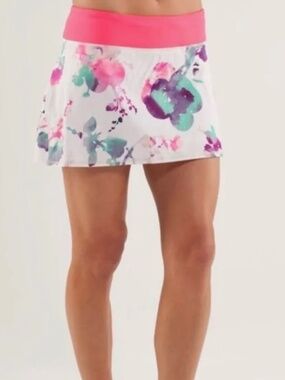 Lululemon pacesetter skirt burred blossom floral